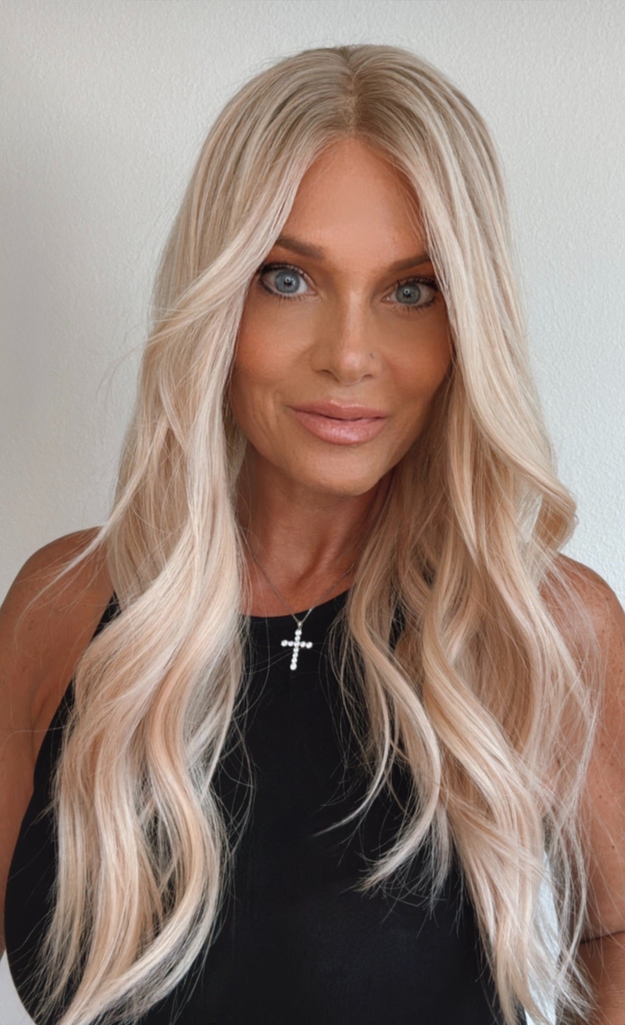 Maya 22" | Human Hair | All-Hand-Tied | M